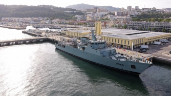 Sites de alguns partidos inacessíveis na rede da Marinha que invoca razões técnicas