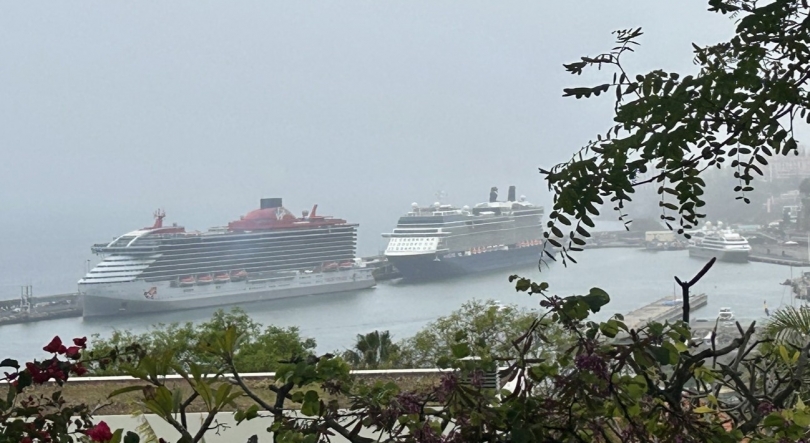Imagem de Porto do Funchal recebe três navios de cruzeiro