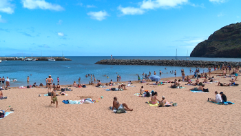 27 das 60 praias da Madeira com vigilância (vídeo)