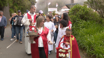 Encerramento das festas do espírito santo na Encumeada (vídeo)