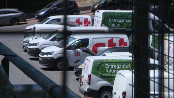 Clientes dos CTT queixam-se de atrasos de mais de um mês (vídeo)