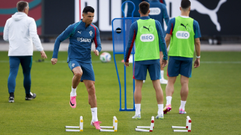 Comentário de CR7 volta a trazer rivalidade com Messi aos holofotes