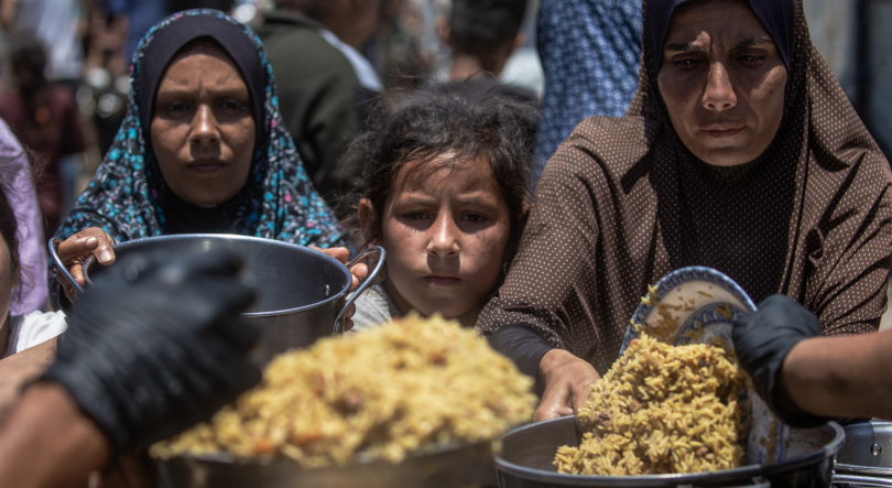 Guerra já matou 73 mil palestinianos