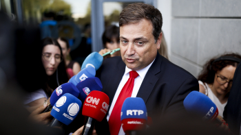Defesa de polícia que matou Odair pondera recorrer de condenação a pena suspensa