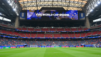 Ronaldo titular na estreia do Campeonato do Mundo