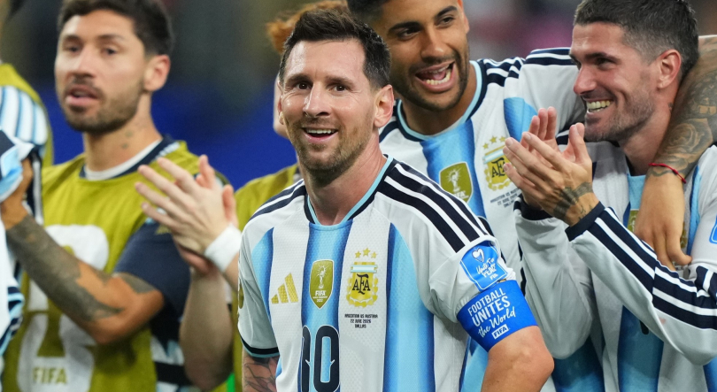 Messi deixa para trás Klose nos golos e nas vitórias