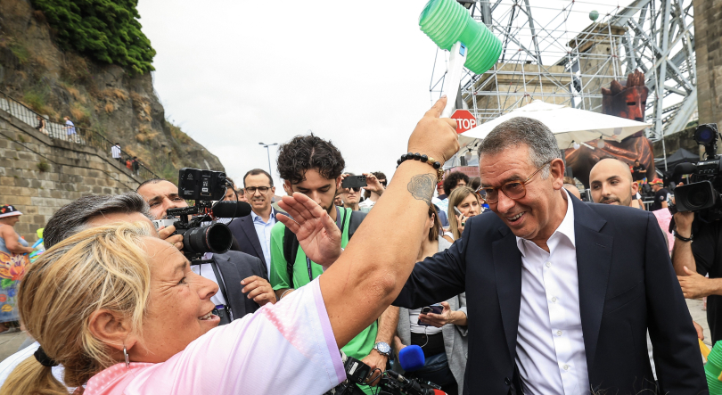 Seguro destaca futebol português como grande embaixador do país