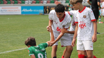 Cerca de 700 crianças de 18 clubes participaram no ‘Marítimo Centenário’ (áudio)