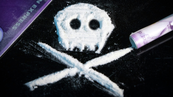 Novas drogas psicoativas detetadas ao ritmo de uma por semana na Europa