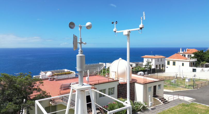 Madeira de fora da vaga de calor (vídeo)