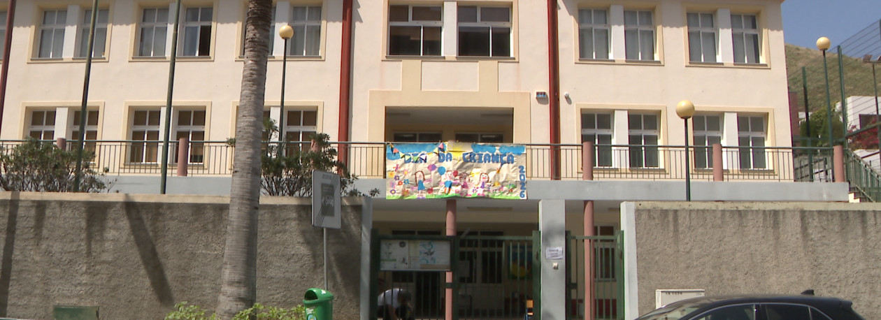 Paralisação causou constrangimentos em algumas escolas (vídeo)