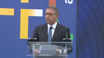 António José Seguro evoca Revolução, Constituição, Eleições e Adesão à UE (vídeo)