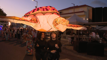 Porto Santo em noite de marchas de São João (vídeo)