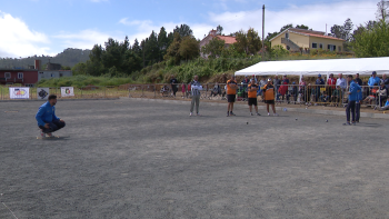 Campeonato nacional de petanca reuniu 16 equipas (vídeo)