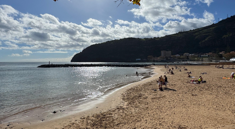 Praia da Banda D’Além já reabriu ao público