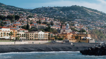 Funchal, Santa Cruz e Calheta concentram o maior número de residentes estrangeiros