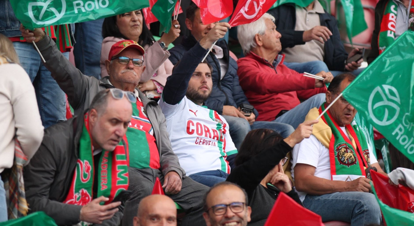 Marítimo tem estágio na Lousada