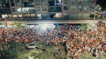 Milhares de portugueses à espera da seleção no hotel (vídeo)