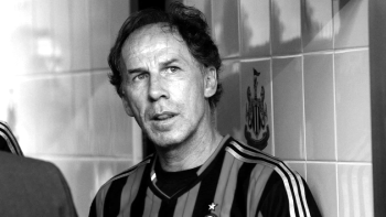 Lenda do AC Milan e do futebol italiano Franco Baresi morre aos 66 anos