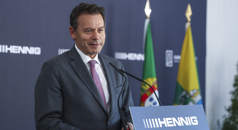 PM felicita remadores por títulos mundiais sub-23 e campeões da Europa de hóquei sub-17