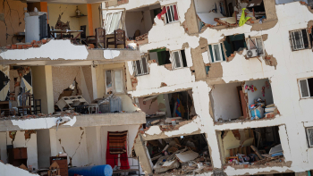Venezuela tenta recuperar da destruição um mês depois (vídeo)