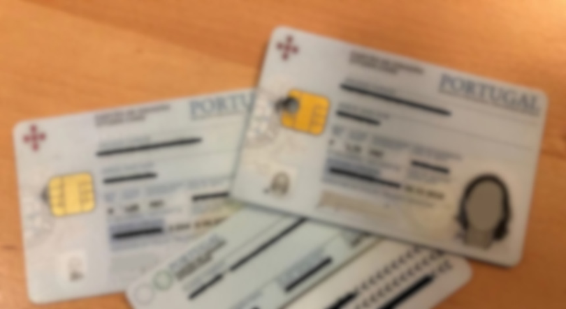 Perda de nacionalidade por crimes graves em vias de cair por desacordo entre Chega e PSD/CDS