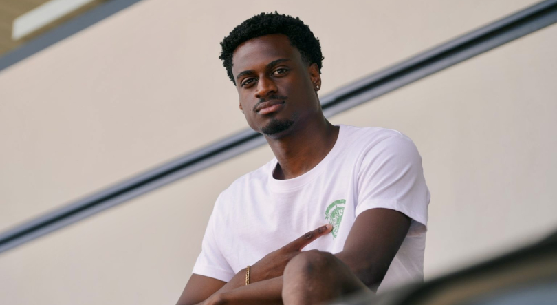 Nathanael Ogbeta reforça Marítimo