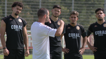 Léo Santos quer plantel preparado para os desafios (vídeo)
