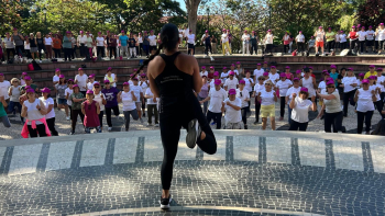 Mega-aula de ginástica no Jardim Municipal do Funchal (vídeo)