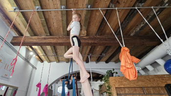 “Corpos em Suspensão” é um projeto que ensina as artes circenses (vídeo)