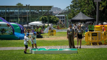 Jardim do Almirante Reis recebeu várias atividades de lazer (vídeo)