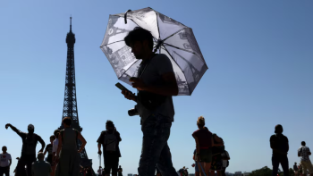 França com pelo menos mais 2.025 mortes do que o habitual