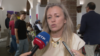 Filipa Freitas propõe relações financeiras estáveis com continente (vídeo)