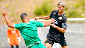 Nacional e Tondela empatam em Lousada em jogo particular