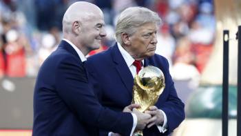 Trump defende líder da FIFA após críticas de confederações