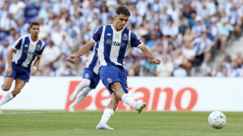 FC Porto inicia defesa do título com triunfo por 2-0 sobre o Alverca