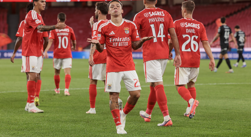Benfica empata na Luz com o promovido Académico de Viseu
