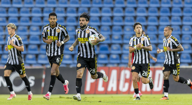 Nacional conquista um ponto nos Açores