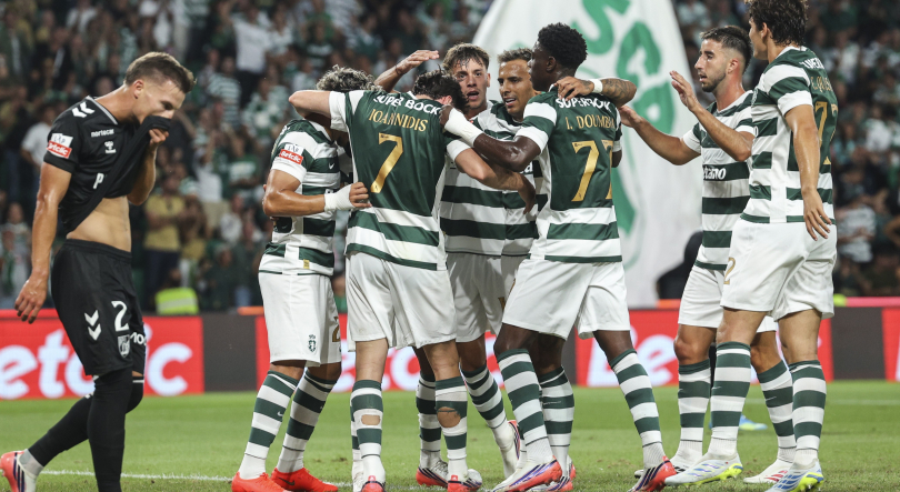 Sporting vence Vitória SC na estreia em Alvalade