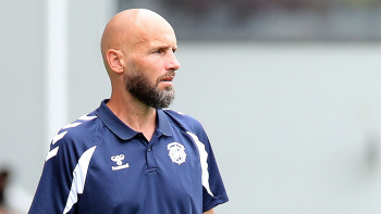 Mitchell van der Gaag diz que a equipa não jogou bem, mas mostrou espírito (áudio)