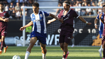 FC Porto vence em Viseu e continua líder com pleno de vitórias