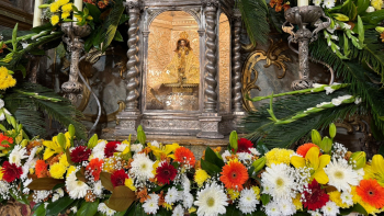 Igreja do Monte decorada pelos fiéis a tempo das novenas (vídeo)