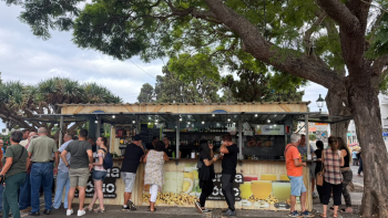 Feira gastronómica do Caniço tem atraído muitos visitantes à freguesia (vídeo)