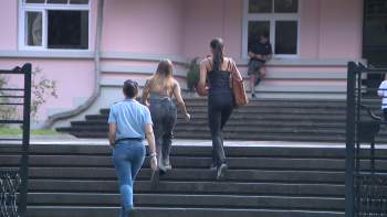 Ano letivo arranca entre 11 e 14 de setembro (vídeo)