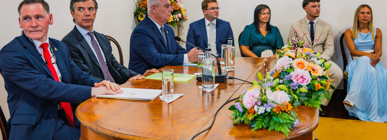 Presidente de São Vicente promete investimento na rede de água (vídeo)