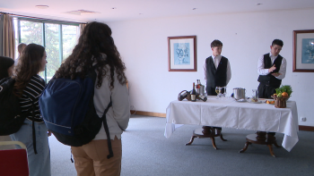 Escola de Hotelaria e Turismo ainda tem vagas em dois cursos (vídeo)