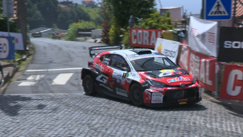 Kris Meeke soma e segue na Ponta do Sol 1 (vídeo)