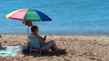 Muitas famílias madeirenses de férias no Porto Santo em agosto (vídeo)