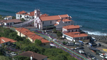Ponta Delgada prepara-se para receber milhares de pessoas (vídeo)