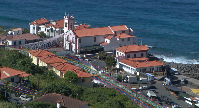 Ponta Delgada prepara-se para receber milhares de pessoas (vídeo)